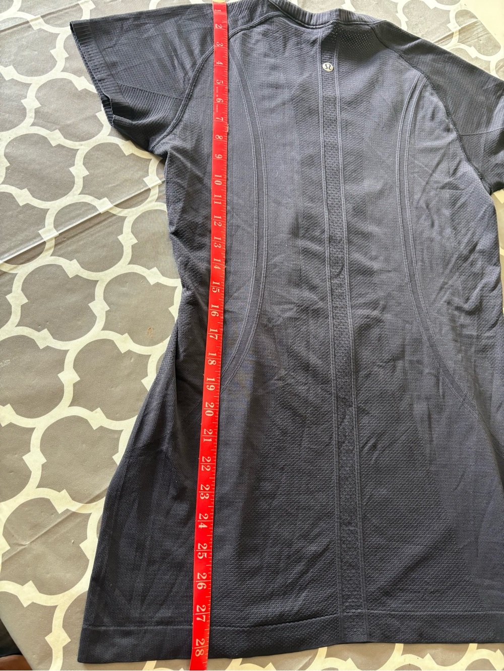Lululemon Swiftly Tech Short Sleeve Crew Shirt - Picture 8 of 10